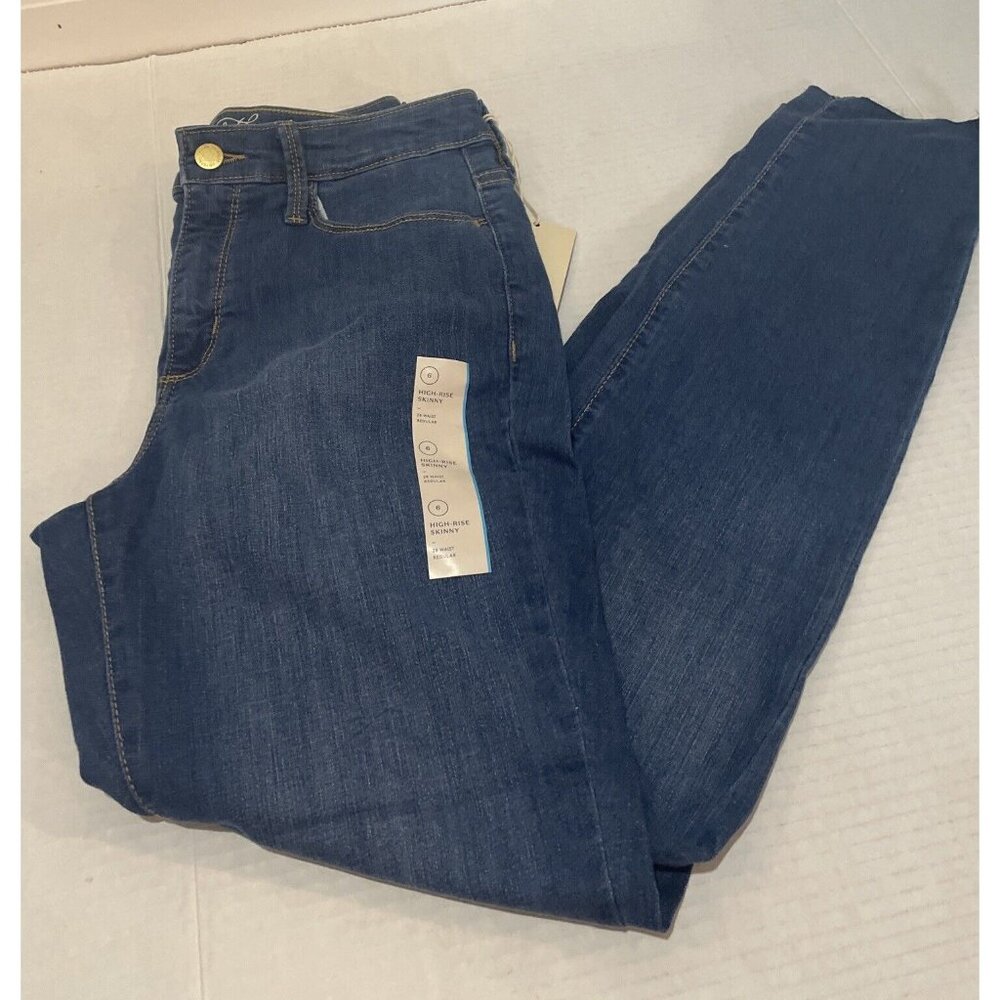 WOMEN'S HIGH-RISE SKINNY JEANS- UNIVERSAL THREAD BLUE 6 -NEW W/TAGS